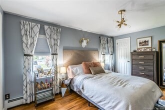 2671 Old Town Rd in Bridgeport, CT - Building Photo - Building Photo