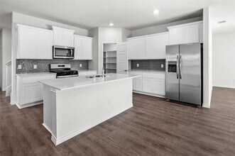 1307 Rusted Rail Dr in Princeton, TX - Building Photo - Building Photo