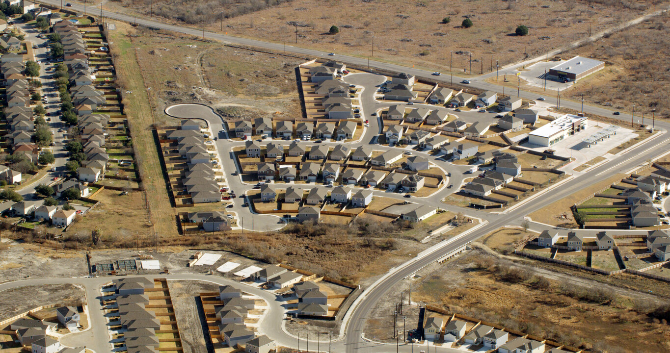 Liberte Community in Converse, TX - Building Photo