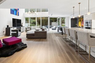 2121 Webster St in San Francisco, CA - Building Photo