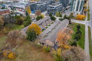 1605 Charles St Apartments