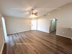 4518 Fairway Oaks Dr in Mulberry, FL - Foto de edificio - Building Photo