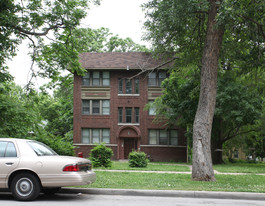 2739-2741 Benton Blvd Apartments