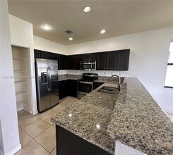 3473 W 86th Terrace in Hialeah, FL - Building Photo - Building Photo