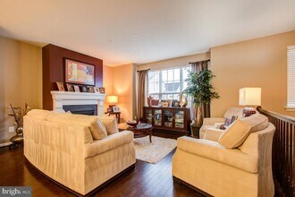 12601 Rustic Rock Ln in Beltsville, MD - Building Photo - Building Photo