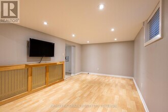 96 Glen Davis Crescent in Toronto, ON - Building Photo - Building Photo