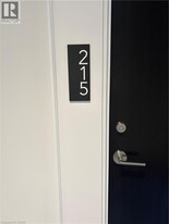 1936 Rymal Rd E in Hamilton, ON - Building Photo