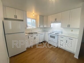 475 Houser Way S in Renton, WA - Building Photo - Building Photo