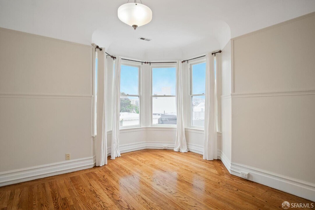 206 Vicksburg St in San Francisco, CA - Building Photo