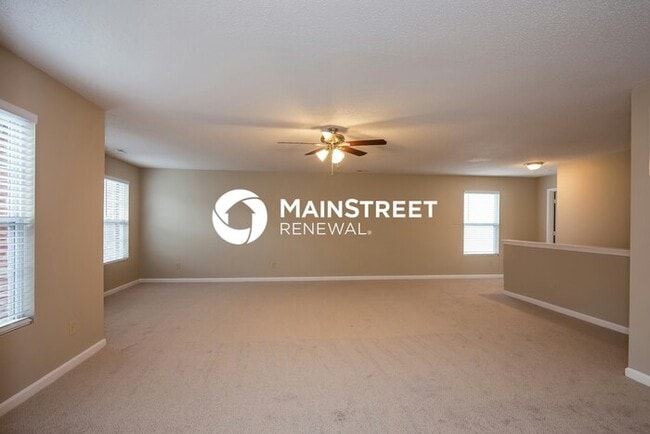 5638 Hammermill Dr in Harrisburg, NC - Building Photo - Building Photo