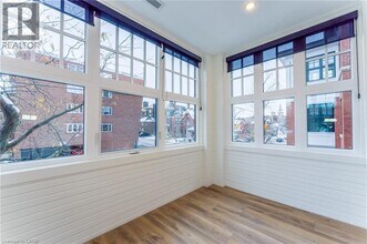 100 Charlton Ave W in Hamilton, ON - Building Photo - Building Photo