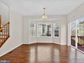 3844 Koval Ln in Woodbridge, VA - Building Photo - Building Photo