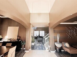 2302 Chapelwood Dr in Lewisville, TX - Building Photo - Building Photo