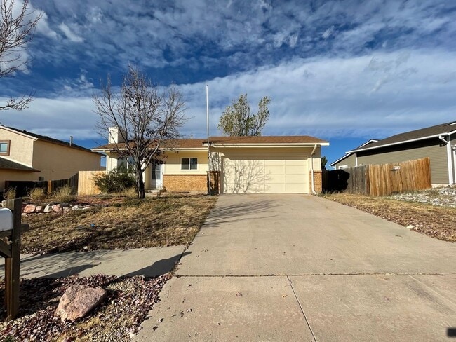 property at 2110 Ambleside Dr