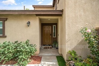 29308 Abelia Ln in Lake Elsinore, CA - Building Photo - Building Photo