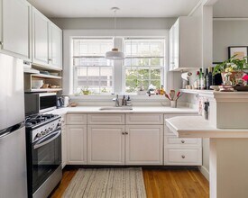 9 Ellery St in Cambridge, MA - Building Photo - Building Photo