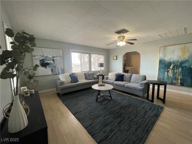 101 Beech St in Henderson, NV - Building Photo - Building Photo