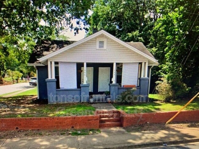 property at 542 Union St