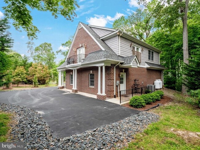 26074 Sotterley Heights Rd in Hollywood, MD - Building Photo - Building Photo