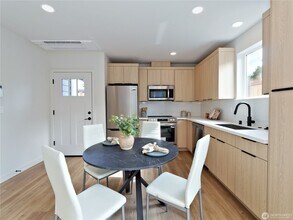 6918 Flora Ave S in Seattle, WA - Building Photo - Building Photo