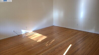 1501 L St in Davis, CA - Building Photo - Building Photo