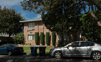 San Jose Apartments in Burbank, CA - Building Photo - Building Photo