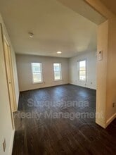 122 N Center St in Cleona, PA - Building Photo - Building Photo