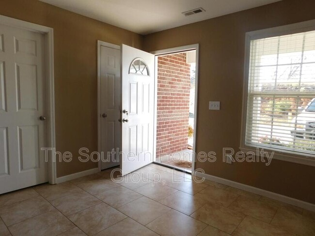 1931 Co Rd 561 in Athens, TN - Building Photo - Building Photo