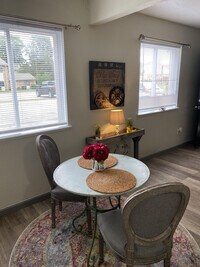 520 Bellwood Rd photo'