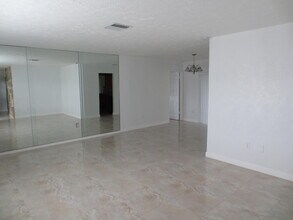1283 Anhinga Dr in Wellington, FL - Building Photo - Building Photo
