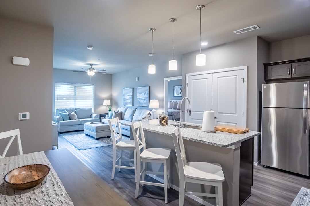 Promenade Commons in Rogers, AR - Foto de edificio