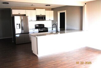 410 Ayres St in Hutchins, TX - Building Photo - Building Photo