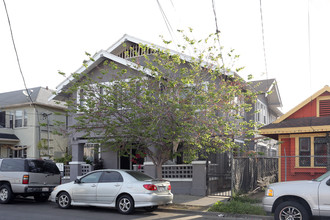 1242 Irolo St in Los Angeles, CA - Building Photo - Building Photo