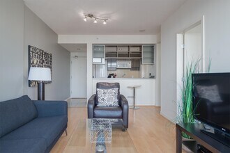 939-2939 Expo Blvd in Vancouver, BC - Building Photo - Building Photo