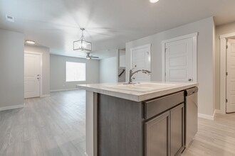 2488 E Blue Tick St in Meridian, ID - Building Photo - Building Photo