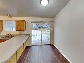 1742 N 725 W in Clinton, UT - Building Photo - Building Photo