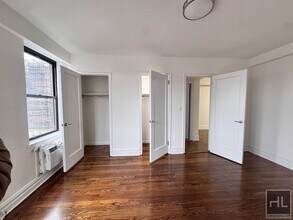 5 AVENUE in New York, NY - Building Photo - Building Photo