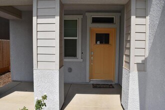 2465 Pineda Dr in Merced, CA - Building Photo - Building Photo