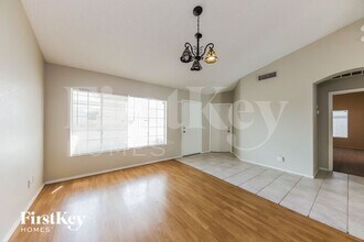 8408 W Surrey Ave in Peoria, AZ - Building Photo - Building Photo