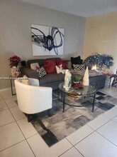 17530 NW 68th Ave in Hialeah, FL - Building Photo - Building Photo