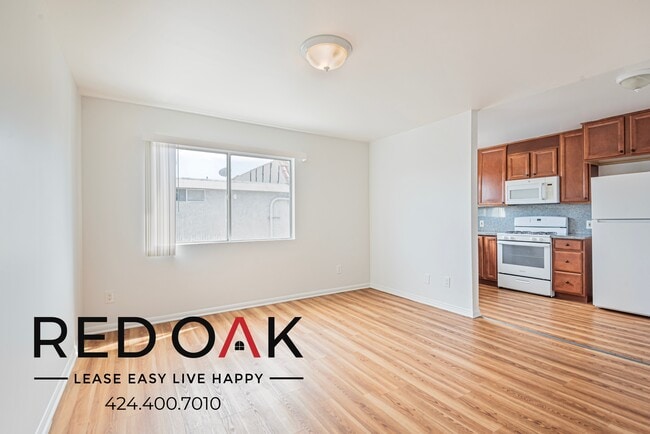 property at 6928 Agnes Ave