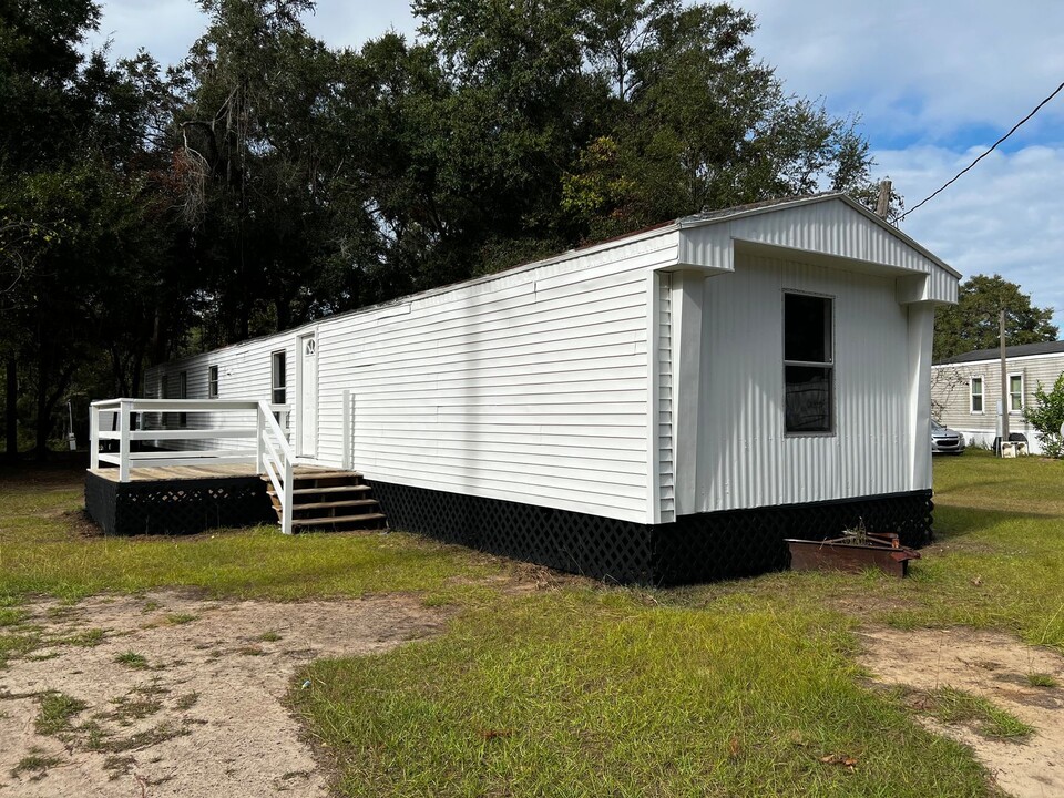 108 The Ave in Saint Helena Island, SC - Foto de edificio