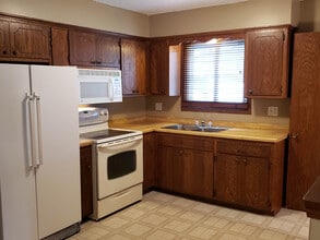 4205 22nd Ave NW in Rochester, MN - Building Photo - Building Photo