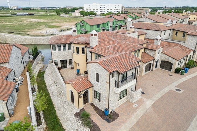 property at 28 Comillas Dr