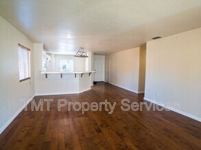 4300 Middlebury Way in Mather, CA - Building Photo - Building Photo