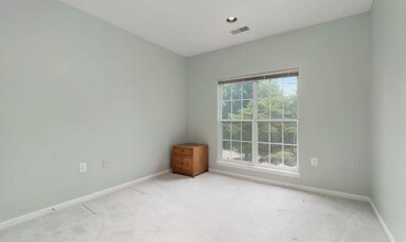 7032 Toby Dr in Baltimore, MD - Building Photo - Building Photo