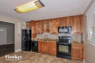 7 Winded Way Ct in Wentzville, MO - Building Photo - Building Photo