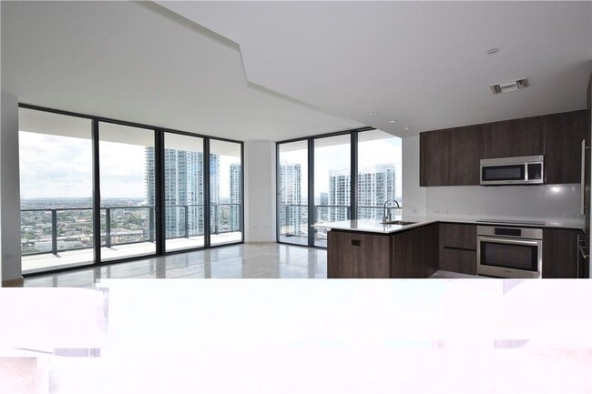 property at 68 SE 6th St