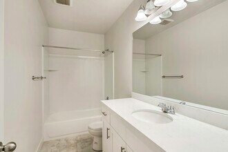 4771 Silver Ridge Rd-Unit -B in Eagle Mountain, UT - Building Photo - Building Photo