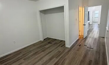 3204 Cecil B. Moore Ave in Philadelphia, PA - Foto de edificio - Building Photo